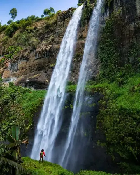 Hiking Sipi Falls photo